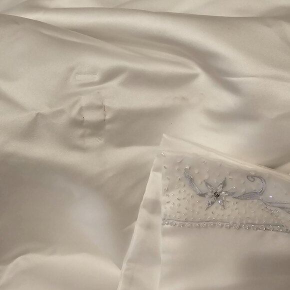 Maggie Sottero Couture White Beaded Wedding Dress 10 - Picture 13 of 13